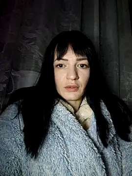 MetinaKis's cam snapshot