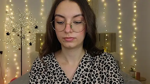 Real_cutie1's cam snapshot