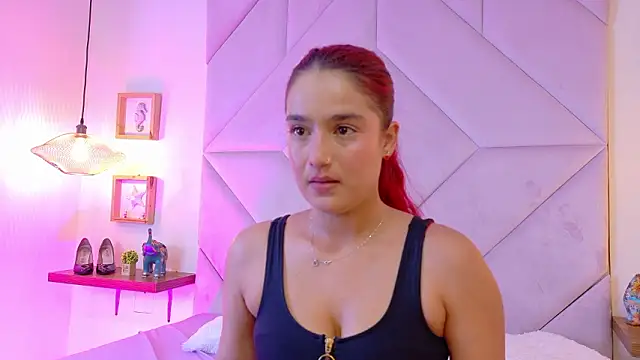 ArielSparkz live sex cam