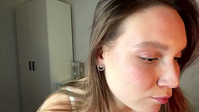 Kalli_ly's cam snapshot