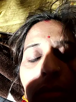 Bhavna8080's cam snapshot