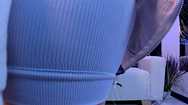 paulina_sweett_'s cam snapshot