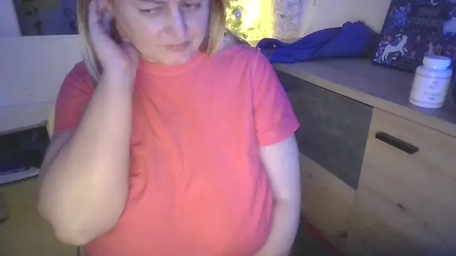 Meliss_Official9's cam snapshot