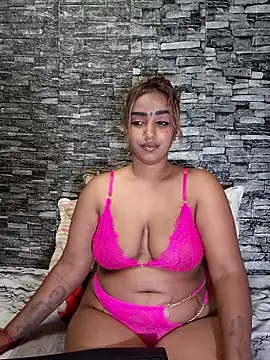 Indiasfantasy_'s cam snapshot