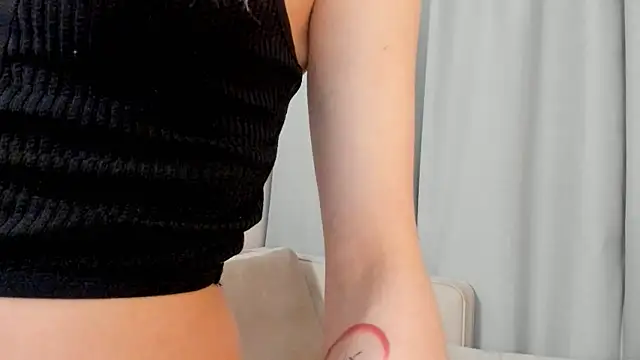 MauraBreuer's cam snapshot