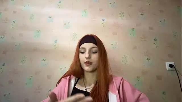 GlyndaNiksich's cam snapshot