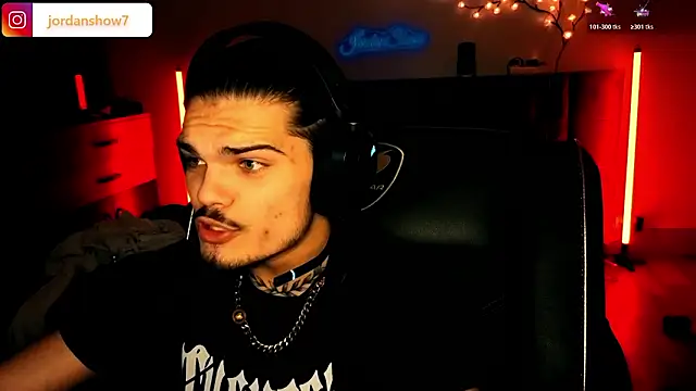 JordanShow live sex cam