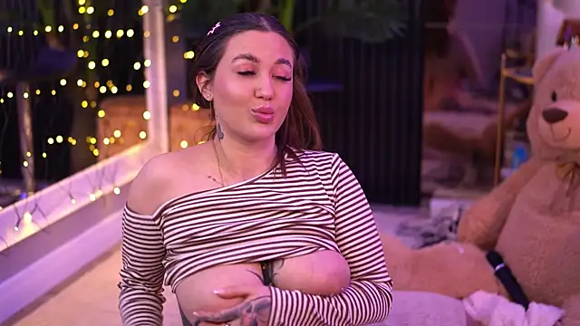 AkaliLuna's cam snapshot