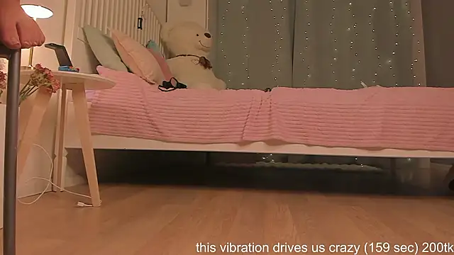 Olivia_livi's cam snapshot