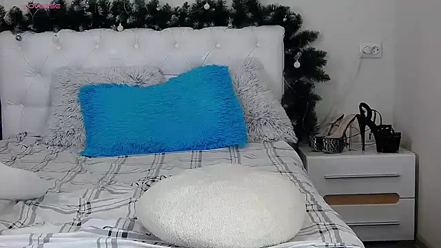 MelanieKat's cam snapshot