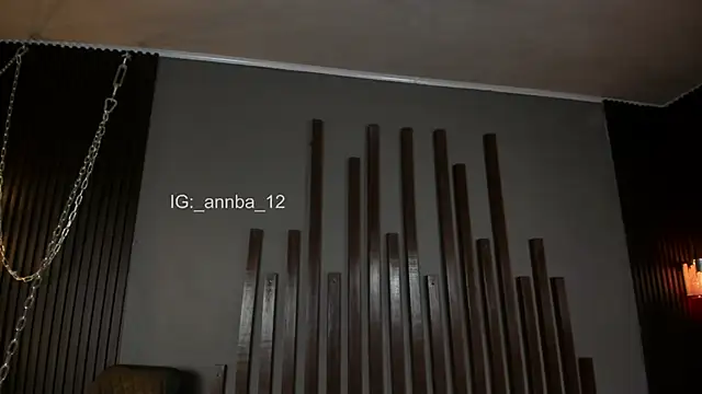 annie_barozzi's cam snapshot