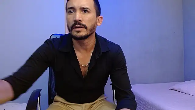 Reiko_85_'s cam snapshot