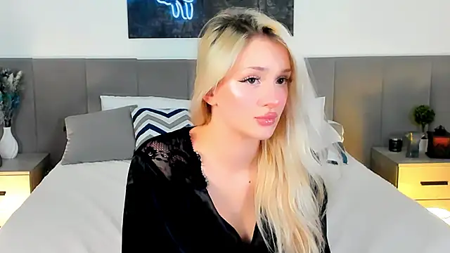 SugarWhisper live sex cam