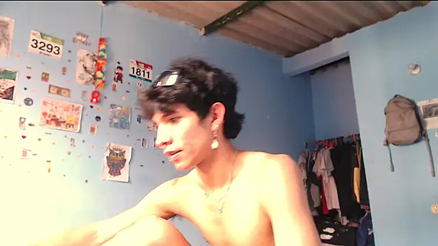 Lassuly2121's cam snapshot