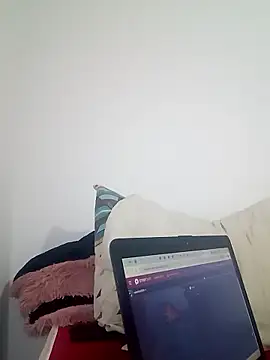 phoop_lilaa's cam snapshot