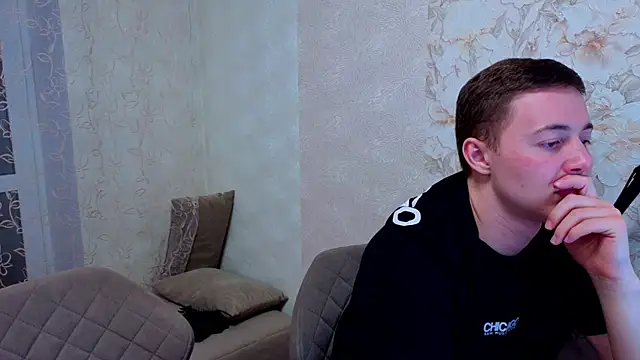 -WildKings-'s cam snapshot