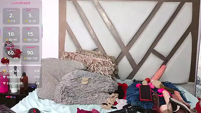 matureluna's cam snapshot