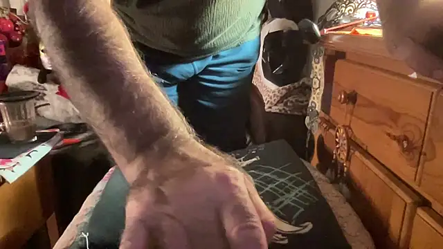 EroticVenetian live sex cam