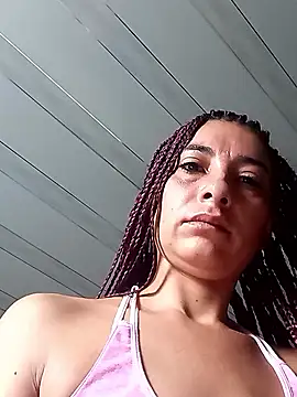 miaroberts69's cam snapshot