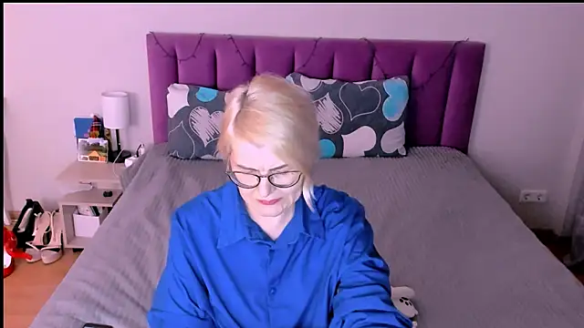 sabrinamacmarren's cam snapshot