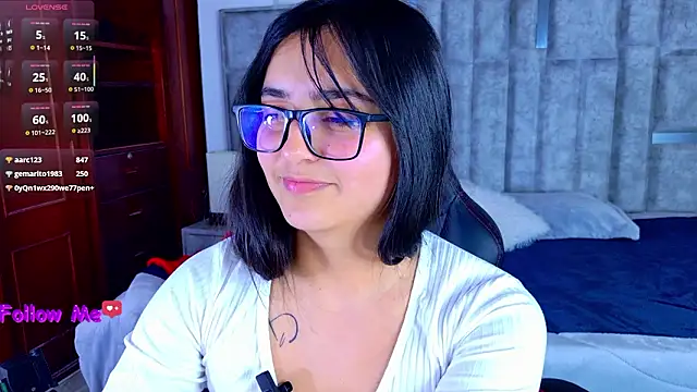 scarlleth_'s cam snapshot