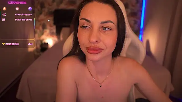 KristiiMax live sex cam
