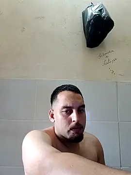 matvaz21cm's cam snapshot