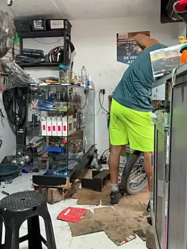 Paul22cm-'s cam snapshot