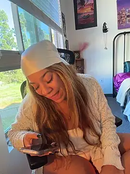 Bigbuttbrooklynn's cam snapshot