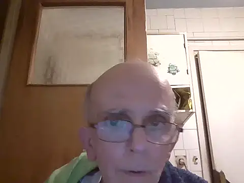 mariusica1@xh's cam snapshot