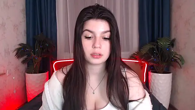 KisaModel's cam snapshot