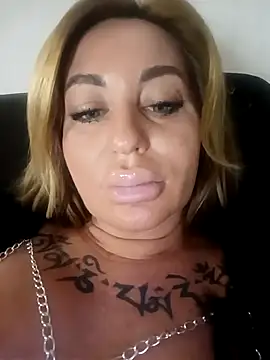 MiaMooly's cam snapshot