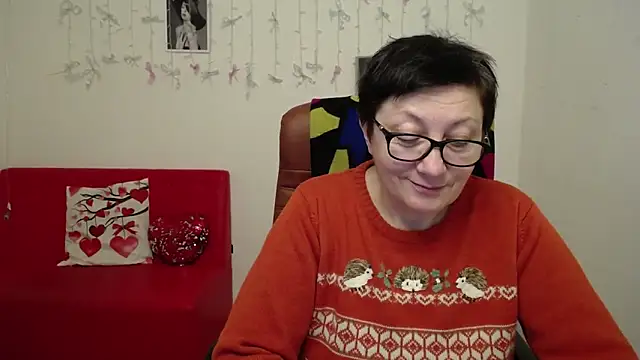 EmilyL0ve's cam snapshot