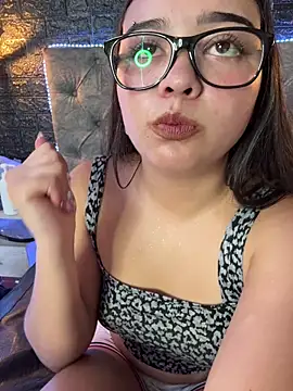 Paloma__LS's cam snapshot