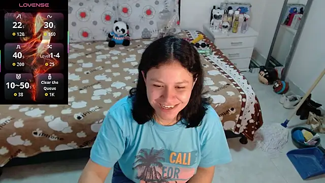 soniafuckboobs's cam snapshot