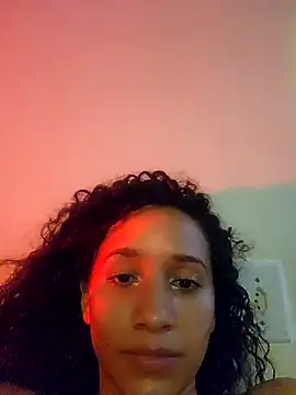 lessaeumesma8's cam snapshot