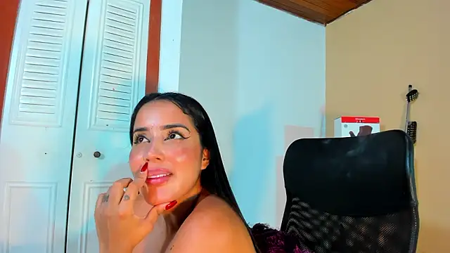 Violetta_0's cam snapshot