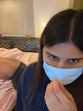 youngcoupleloverose's cam snapshot