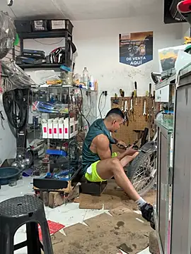 Paul22cm-'s cam snapshot