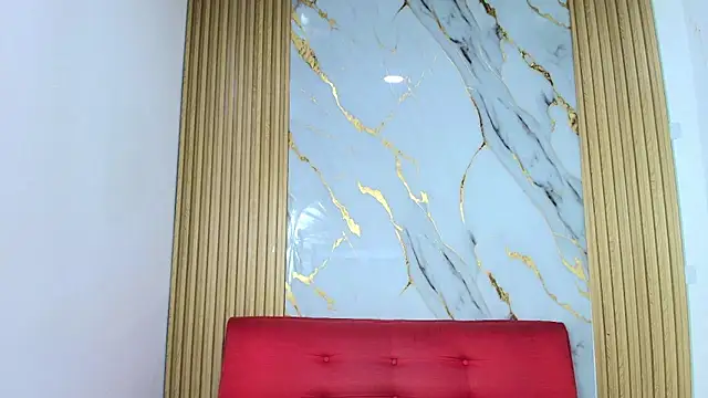 Luluu_08's cam snapshot