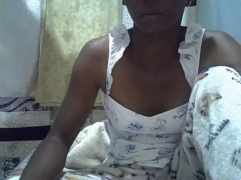 ElianeHot's cam snapshot