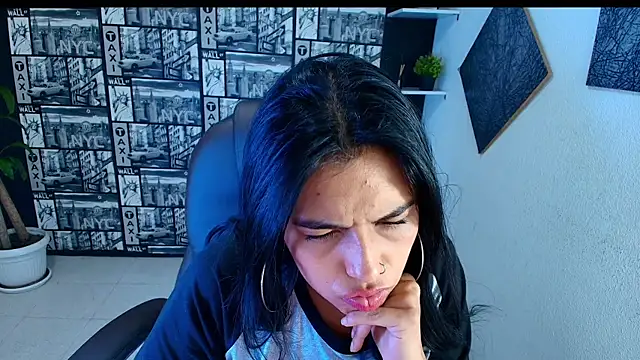 Sub_Scarlett's cam snapshot