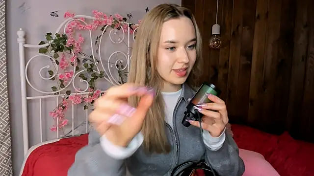 KristleKirst live sex cam