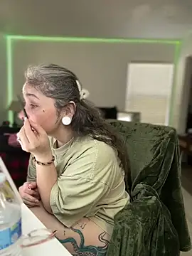 Alix_Valentine's cam snapshot