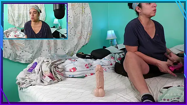 nsfwismorefun's cam snapshot