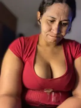 Carola-Ross live sex cam