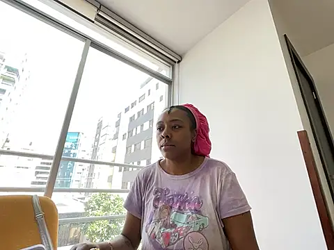 ChocolateCakeQueen live sex cam