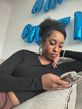 Your_Paris live sex cam