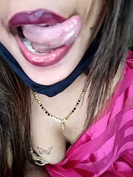 HOT-CUPAL22 live sex cam