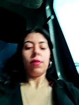 Luianna's cam snapshot